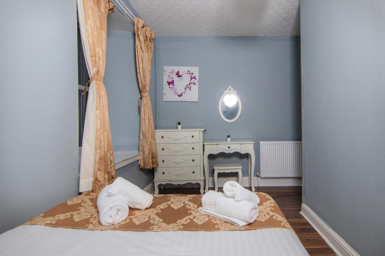 Super Central 4Bedroom Apartment At The Meadows Edimburgo Exterior foto